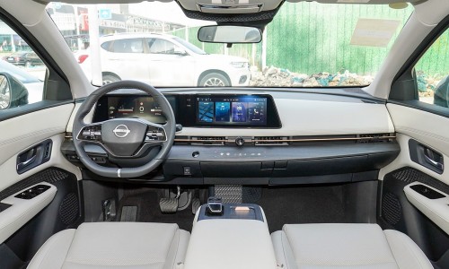 1400x0_1_q95_autohomecar__CjIFU2VzIGCAdsOrACLH0-TWiwM760