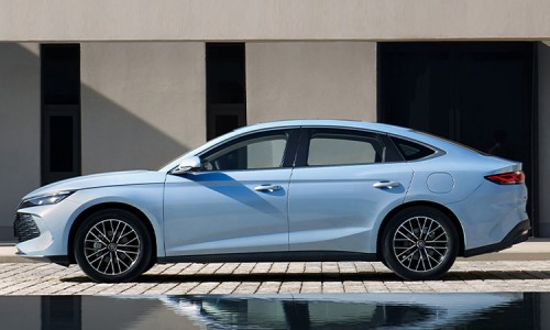 BYD QIN L (7)