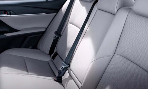 Toyota Camry (12)