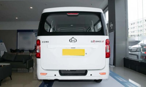 Changan Ruixing EM80 Pure Electric 7-seater Passenger Car Van Hatchback Door