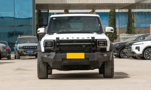 Jetour Traveler 2025 2.0TD 4WD Gasoline Car Silver Dragon Wing Air SUV