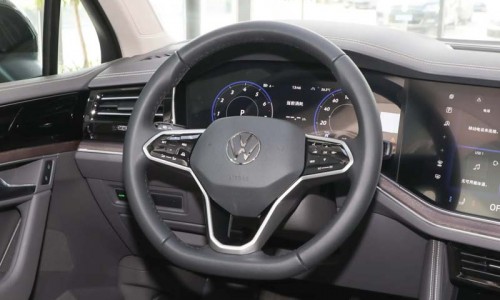 Volkswagen Touareg 2025 2.0TSI Sharp Shadow Editio