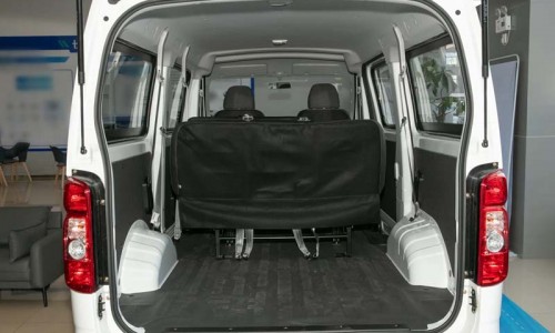 Changan Ruixing EM80 Pure Electric 7-seater Passenger Car Van Hatchback Door